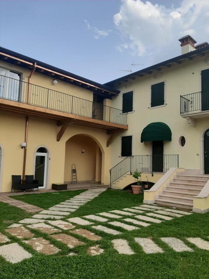 Villa Benvenuto Costermano Luaran gambar